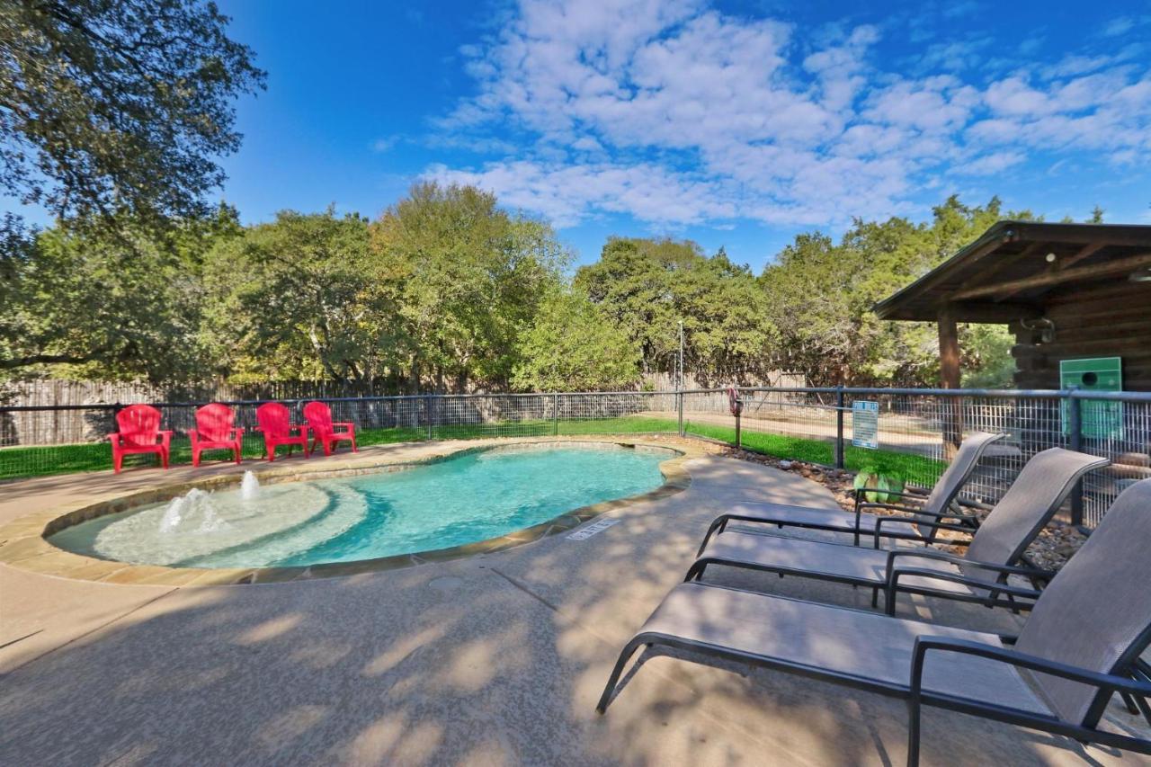 Wimberley Log Cabins Resort And Suites- Unit 8 Экстерьер фото